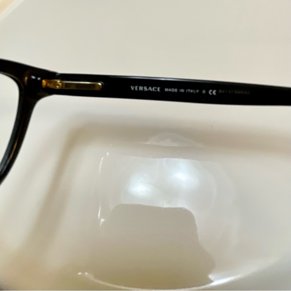 VERSACE Cat eyeglass frames - Picture 10 of 12